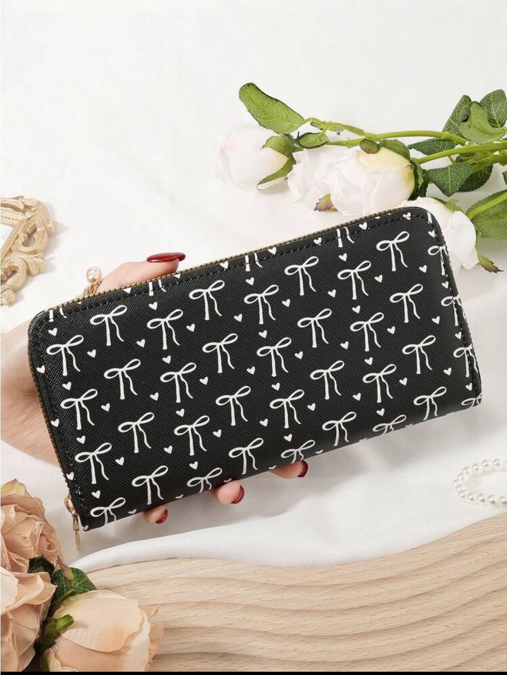 🖤NEW Black Bow Print Zip-Around Wallet🖤